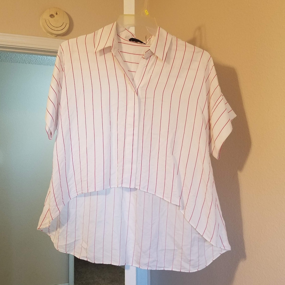 Cute Alice + Olivia Blouse